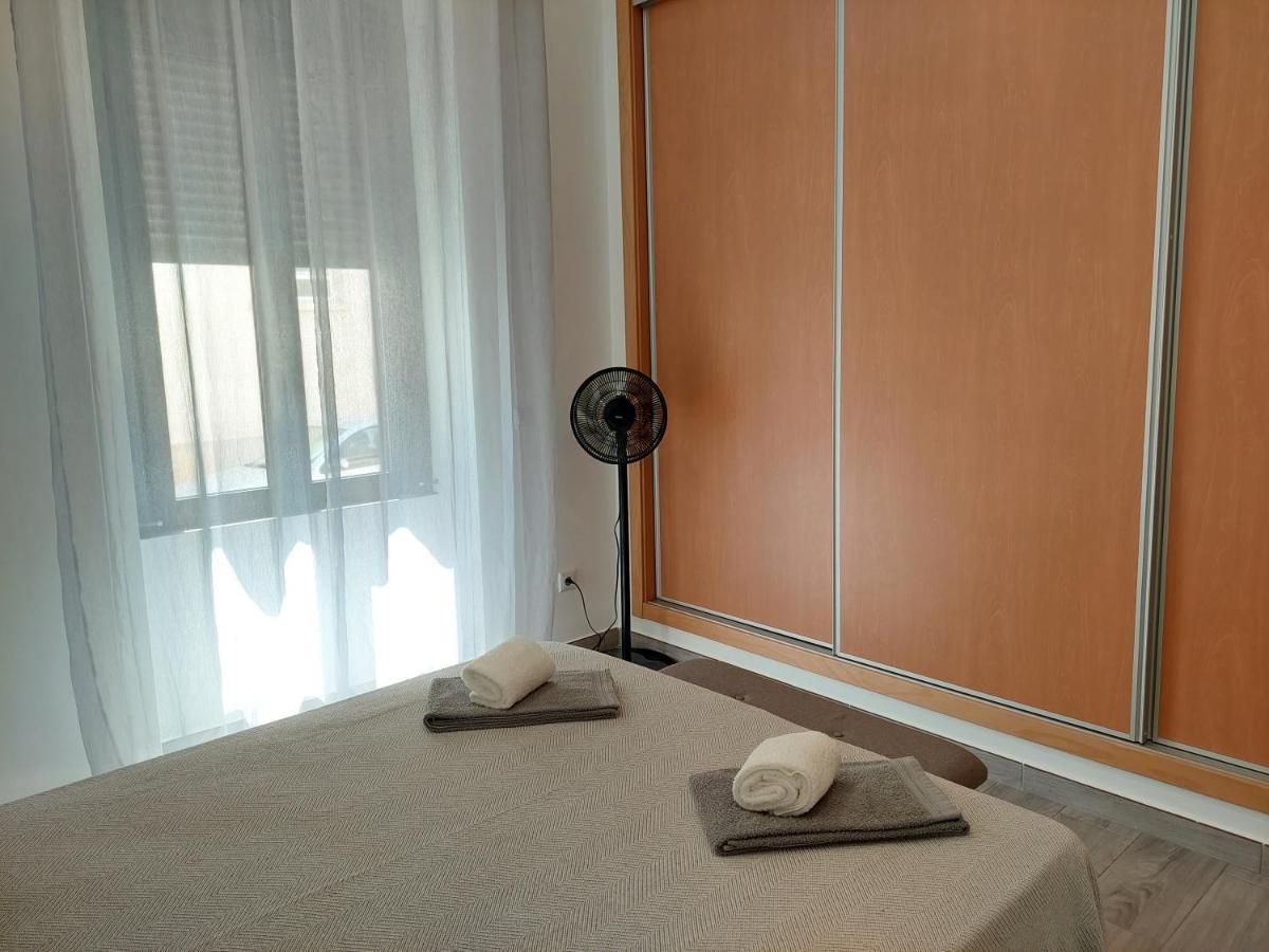 Casa Amarela: Conforto E Localizacao Perfeita! District de District de Faro Extérieur photo
