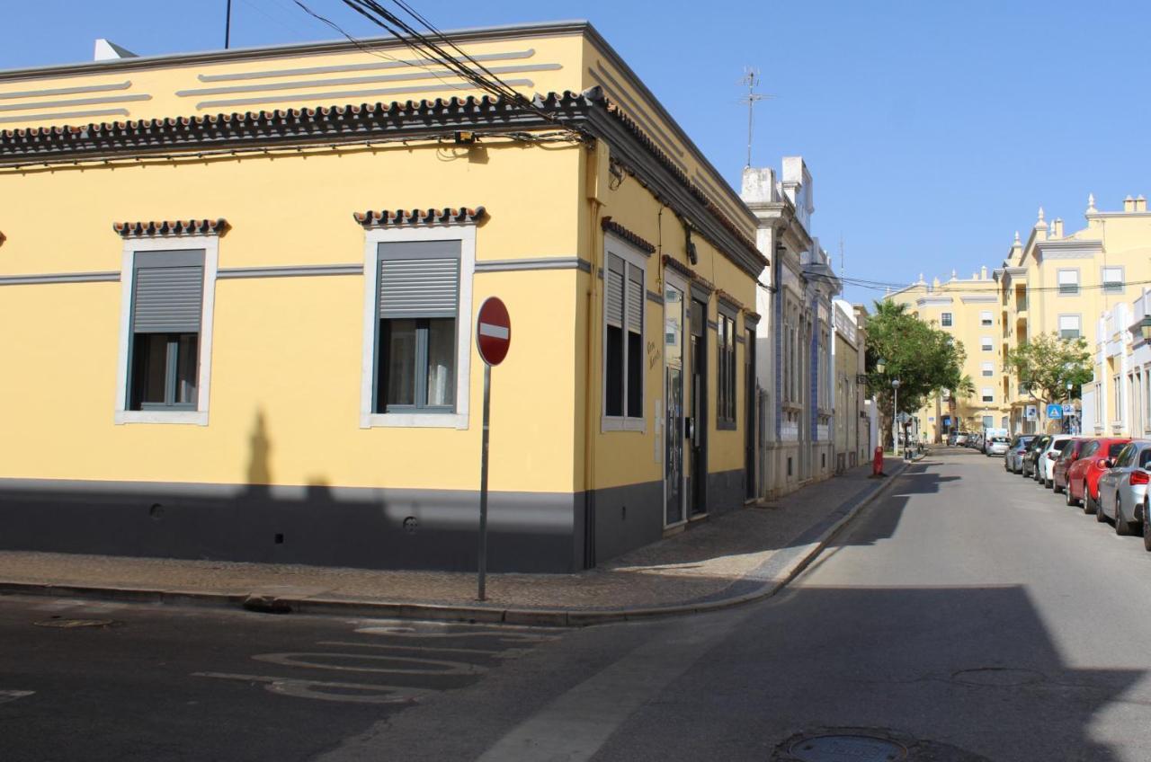 Casa Amarela: Conforto E Localizacao Perfeita! District de District de Faro Extérieur photo